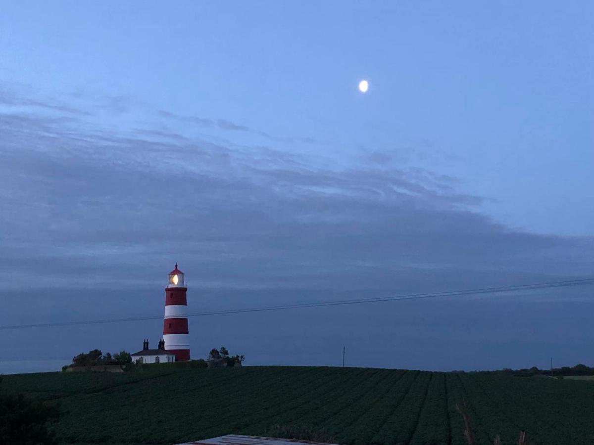 Lanterns Shepherds Huts & Glamping Happisburgh Exteriör bild