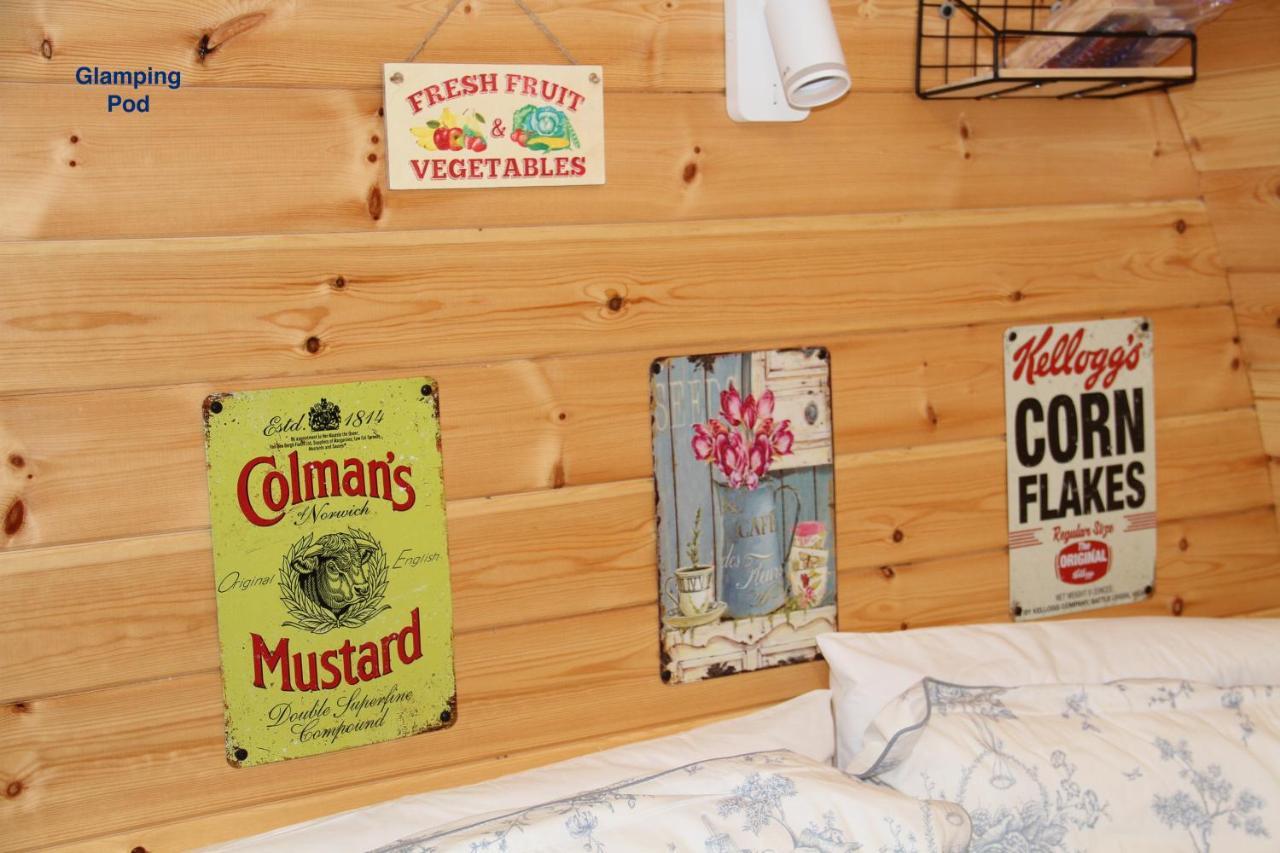 Lanterns Shepherds Huts & Glamping Happisburgh Exteriör bild