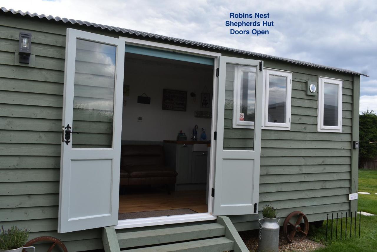 Lanterns Shepherds Huts & Glamping Happisburgh Exteriör bild