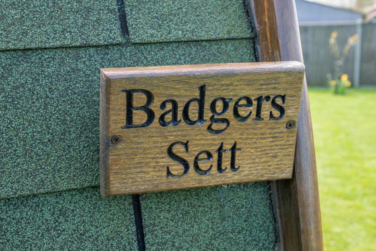 Lanterns Shepherds Huts & Glamping Happisburgh Exteriör bild